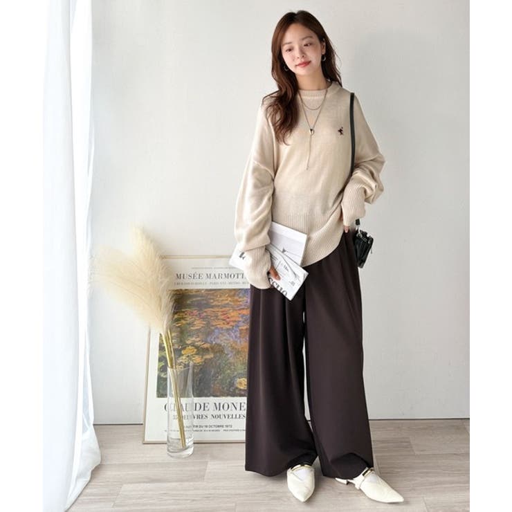 さらり抜け感ある着こなしが叶う。胸刺繍サムホール付きシンプルニット | Classical Elf  | 詳細画像13 