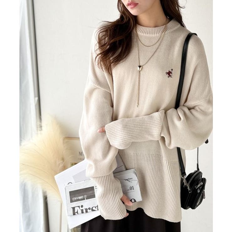 さらり抜け感ある着こなしが叶う。胸刺繍サムホール付きシンプルニット | Classical Elf  | 詳細画像16 