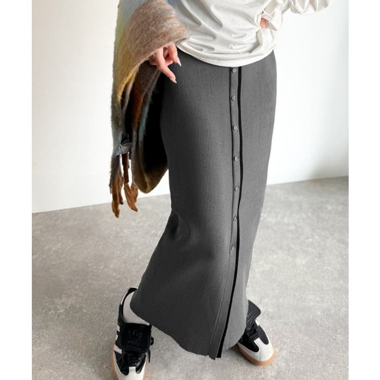 前後2wayで着まわせる！配色ボタンラインリブスカート（ロング丈） | Classical Elf  | 詳細画像8 