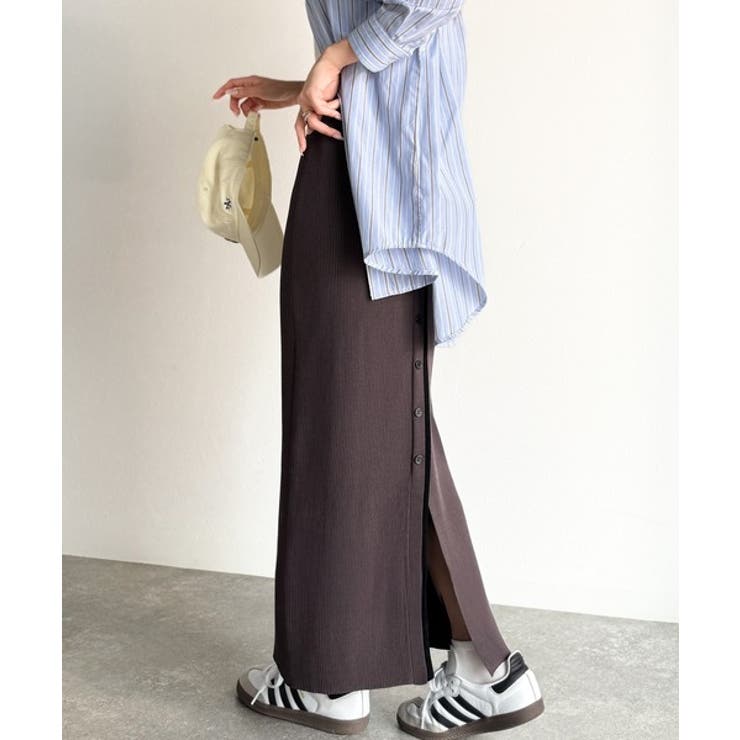 前後2wayで着まわせる！配色ボタンラインリブスカート（ロング丈） | Classical Elf  | 詳細画像15 