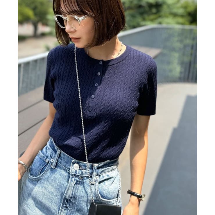 時雨杜 シンプルな心地よさ。半袖ヘンリーミニケーブルニット（半袖