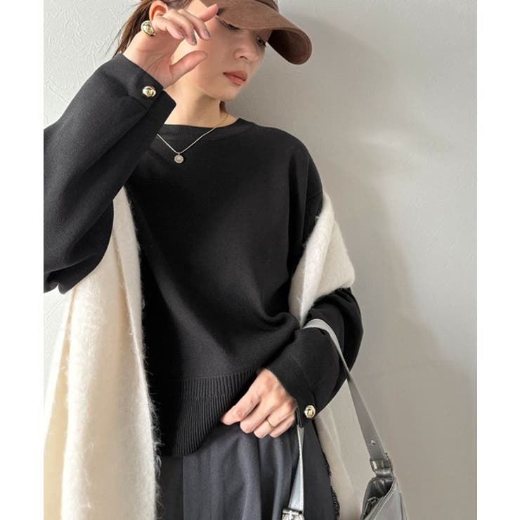 ゆったりなのに上品でキチンと見え。ミラノリブ袖先ゴールドボタンプルオーバー | Classical Elf  | 詳細画像19 