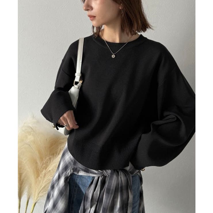 ゆったりなのに上品でキチンと見え。ミラノリブ袖先ゴールドボタンプルオーバー | Classical Elf  | 詳細画像23 