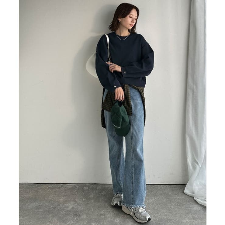 ゆったりなのに上品でキチンと見え。ミラノリブ袖先ゴールドボタンプルオーバー | Classical Elf  | 詳細画像44 