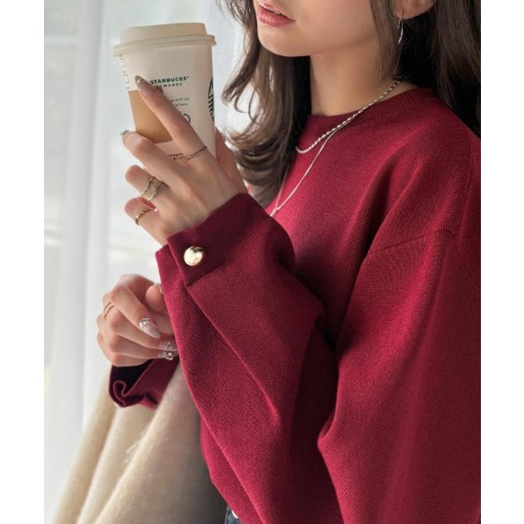 レッド | ゆったりなのに上品でキチンと見え。ミラノリブ袖先ゴールドボタンプルオーバー | Classical Elf 