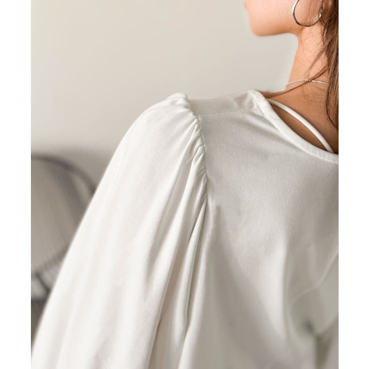 シルエットで差が付く、綺麗めスタイルの完成形◎袖先ボタンボリュームスリーブトップ… | Classical Elf  | 詳細画像28 