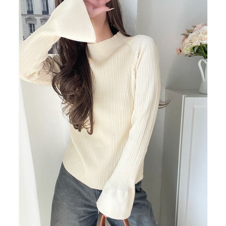 袖にキュン♪大人女子の旬顔トップス。ランダムリブ袖フレアモックネックプルオーバー… | Classical Elf  | 詳細画像3 