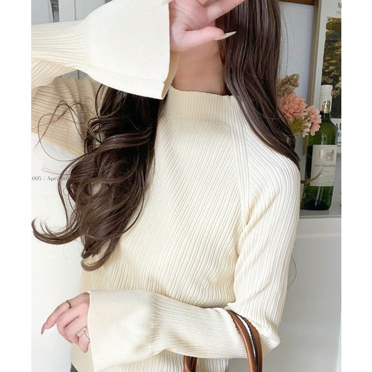 袖にキュン♪大人女子の旬顔トップス。ランダムリブ袖フレアモックネックプルオーバー… | Classical Elf  | 詳細画像5 