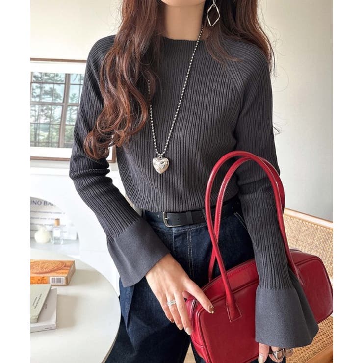 袖にキュン♪大人女子の旬顔トップス。ランダムリブ袖フレアモックネックプルオーバー… | Classical Elf  | 詳細画像19 