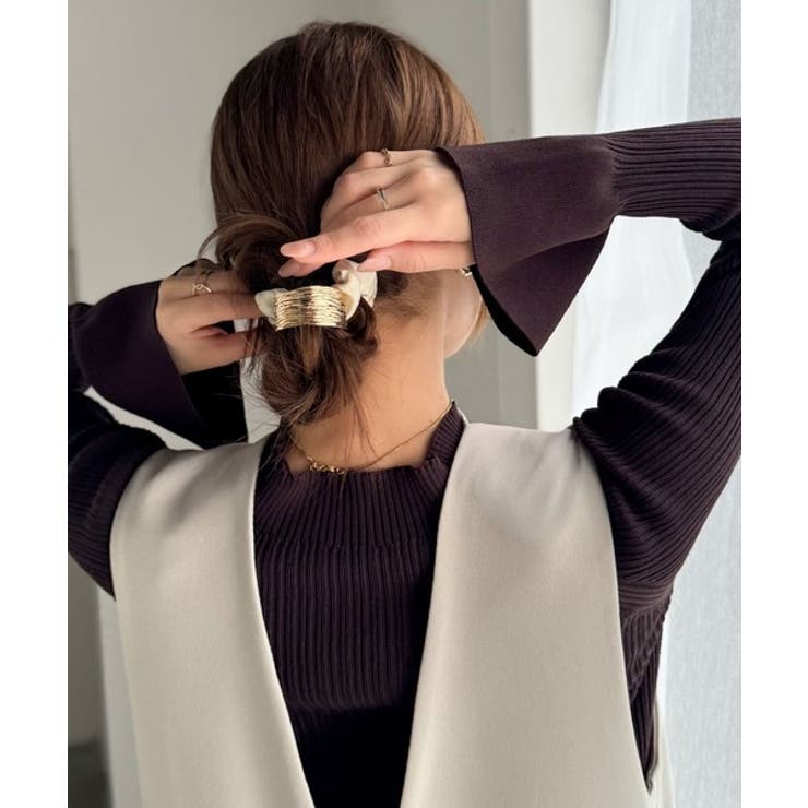 袖にキュン♪大人女子の旬顔トップス。ランダムリブ袖フレアモックネックプルオーバー… | Classical Elf  | 詳細画像25 