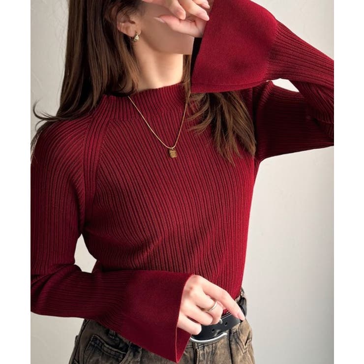 レッド | 袖にキュン♪大人女子の旬顔トップス。ランダムリブ袖フレアモックネックプルオーバー… | Classical Elf 
