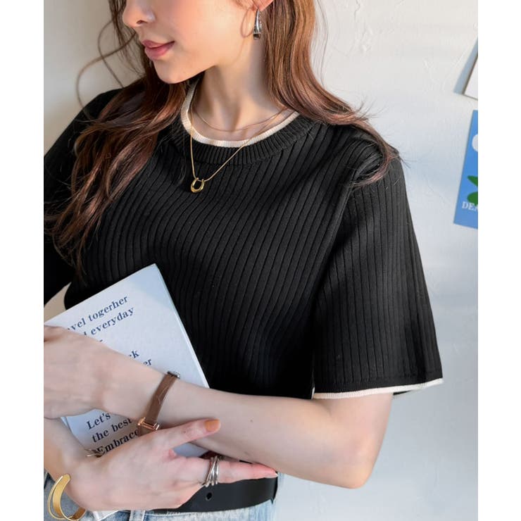 ブラック | 遊び心くすぐる、大人のプチ配色。袖先配色リブニット(半袖) | Classical Elf 