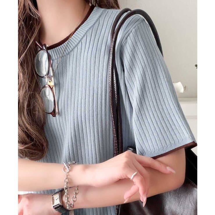 ブルー | 遊び心くすぐる、大人のプチ配色。袖先配色リブニット(半袖) | Classical Elf 