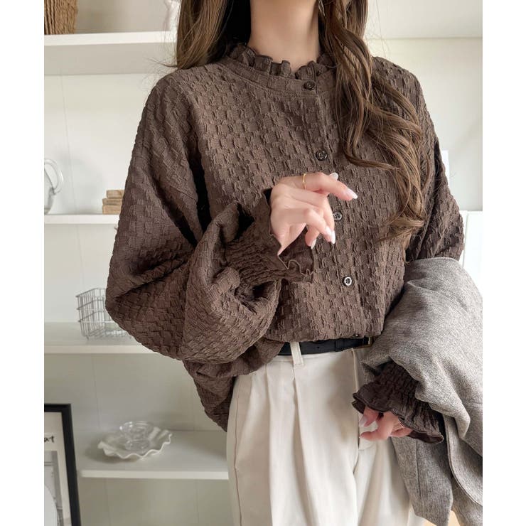前も後ろも、ときめく一枚！ぽこぽこ素材×フリルで、大人可愛い。前後2way フク… | Classical Elf  | 詳細画像30 