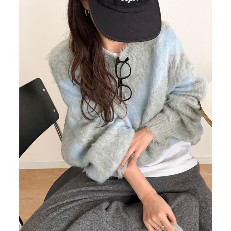 今日はどの色？ふわふわ配色に一目惚れ♡配色ニュアンス柄 起毛ニット オーバーサイ… | Classical Elf  | 詳細画像15 