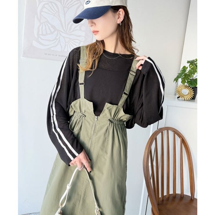 ツヤ感と品格を纏う、大人女性のミリタリースタイル。サスペンダーミリタリースカート | Classical Elf  | 詳細画像42 