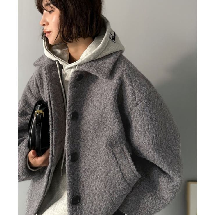 ボリューム感と抜け感の絶妙バランス。コクーン襟付きボアコート | Classical Elf  | 詳細画像24 