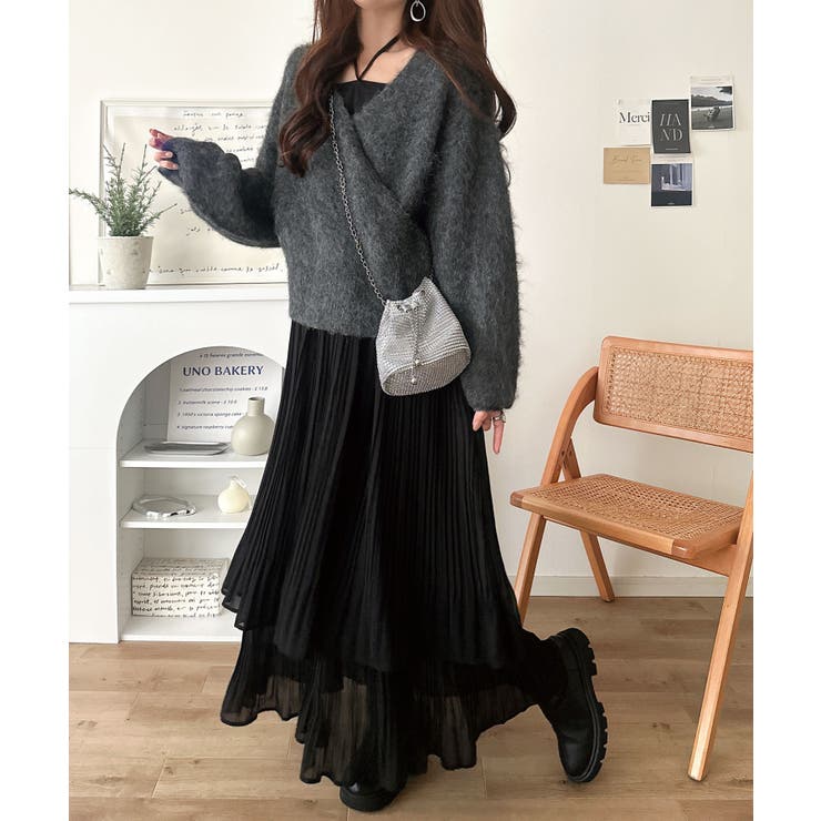 チャコール×ブラック | これでコーデ完成の優秀セット！カシュクールウール混ニット×キャミワンピース（セッ… | Classical Elf 