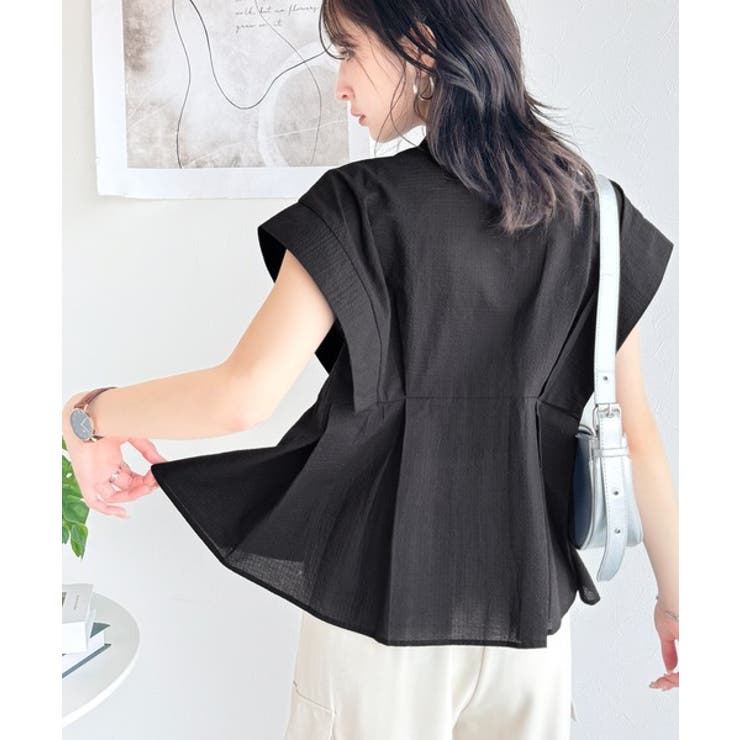 上品さとカジュアルのミックス。サッカー素材前後2wayバンドカラーウエストタック… | Classical Elf  | 詳細画像11 