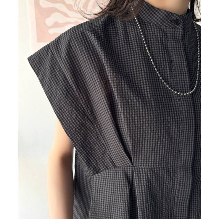 上品さとカジュアルのミックス。サッカー素材前後2wayバンドカラーウエストタック… | Classical Elf  | 詳細画像31 