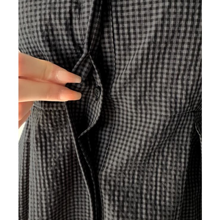 上品さとカジュアルのミックス。サッカー素材前後2wayバンドカラーウエストタック… | Classical Elf  | 詳細画像35 