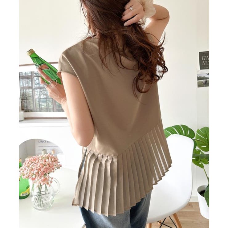 上品フェミニンに決まる。裾シアープリーツライトダンボールフレンチスリーブ風Tシャ… | Classical Elf  | 詳細画像22 