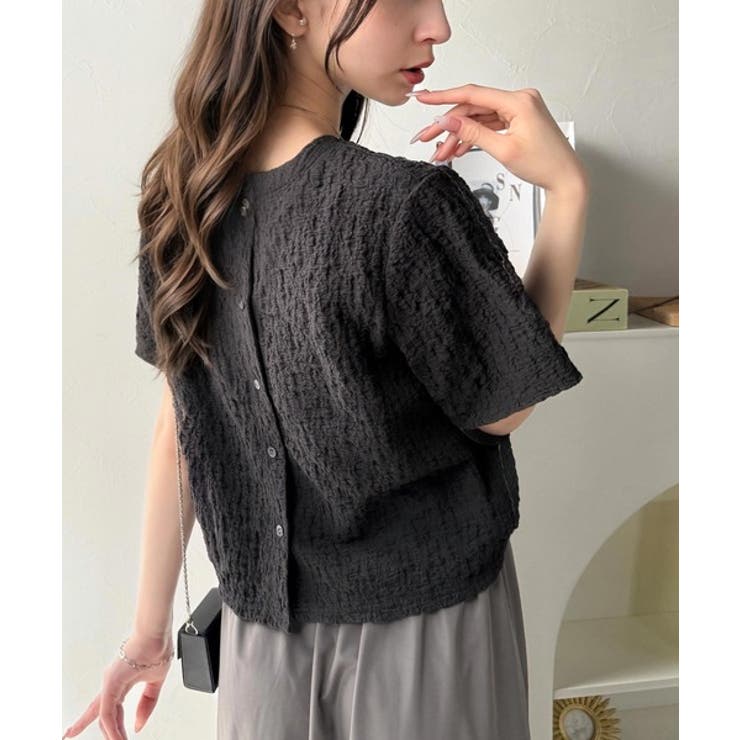 ラフに着てもサマになる！前後2wayクラッシュジャカードノーカラーブラウス（半袖… | Classical Elf  | 詳細画像11 