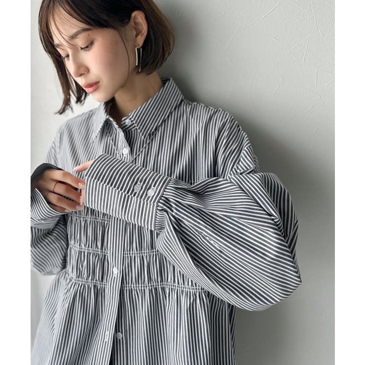 ブラックストライプ | 立体感を纏う。シャーリングビスチェ風ロングカフスビッグシャツ（長袖） | Classical Elf 