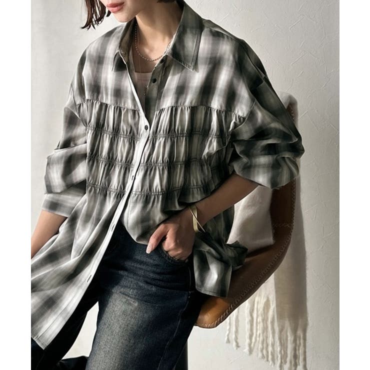 立体感を纏う。シャーリングビスチェ風ロングカフスビッグシャツ（長袖） | Classical Elf  | 詳細画像16 