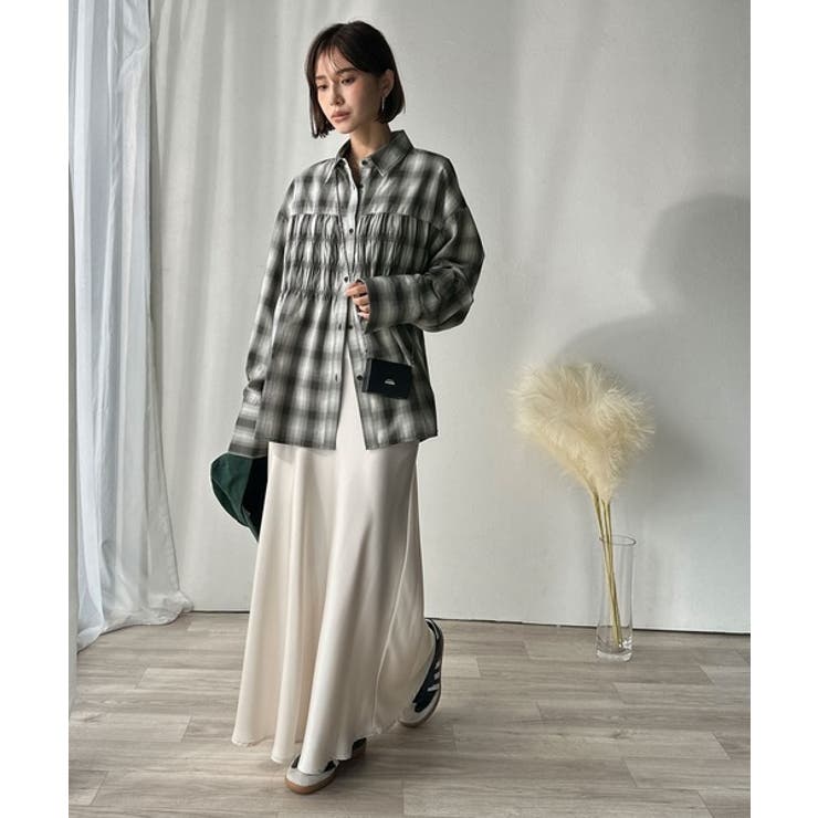 立体感を纏う。シャーリングビスチェ風ロングカフスビッグシャツ（長袖） | Classical Elf  | 詳細画像18 