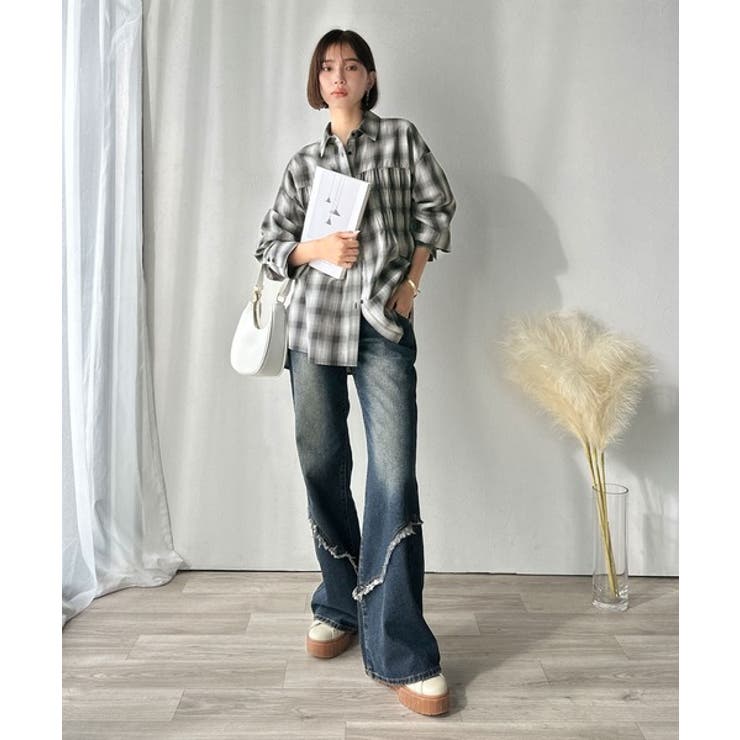 立体感を纏う。シャーリングビスチェ風ロングカフスビッグシャツ（長袖） | Classical Elf  | 詳細画像21 