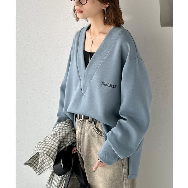 抜け感と上品さを両立。深めのネックで小顔見え♪ 胸刺繍Vネックダンボールニットト… | Classical Elf  | 詳細画像38 