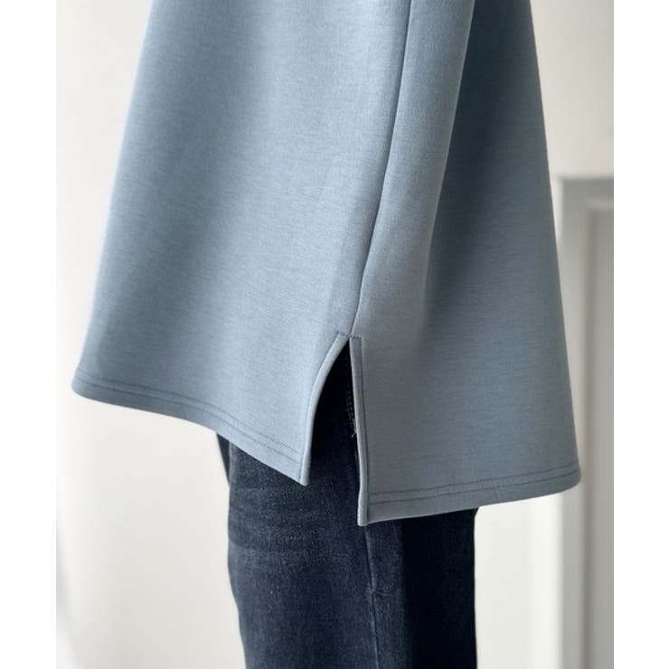 抜け感と上品さを両立。深めのネックで小顔見え♪ 胸刺繍Vネックダンボールニットト… | Classical Elf  | 詳細画像42 