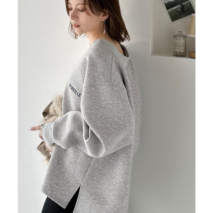 抜け感と上品さを両立。深めのネックで小顔見え♪ 胸刺繍Vネックダンボールニットト… | Classical Elf  | 詳細画像4 