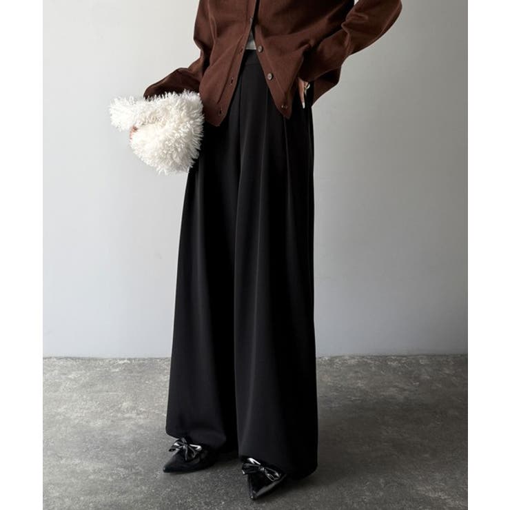 リラックス感ときちんと感を両立。上品見えするとろみ素材2タックスラックスパンツ | Classical Elf  | 詳細画像7 