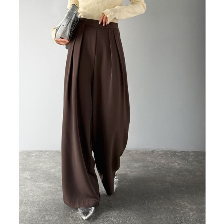 リラックス感ときちんと感を両立。上品見えするとろみ素材2タックスラックスパンツ | Classical Elf  | 詳細画像12 