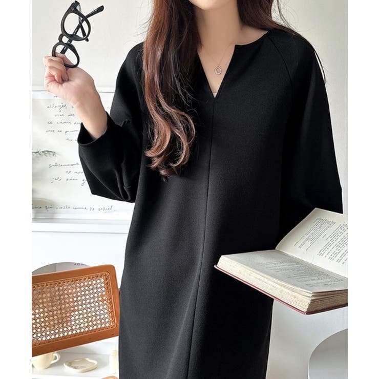 清楚にフェミニン、品よく抜け感。ランタンスリーブキーネックワンピース（ロング丈） | Classical Elf  | 詳細画像11 