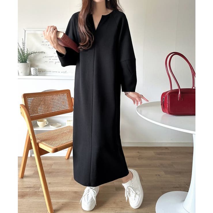 清楚にフェミニン、品よく抜け感。ランタンスリーブキーネックワンピース（ロング丈） | Classical Elf  | 詳細画像12 