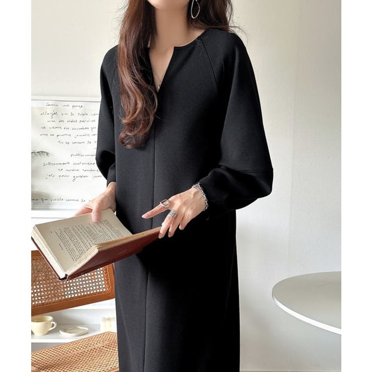 清楚にフェミニン、品よく抜け感。ランタンスリーブキーネックワンピース（ロング丈） | Classical Elf  | 詳細画像16 