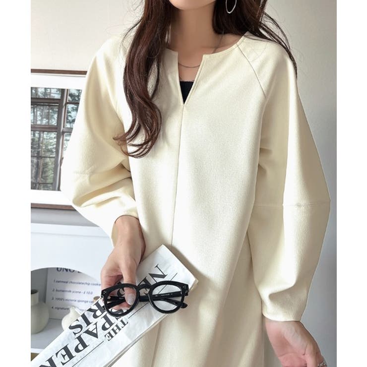 清楚にフェミニン、品よく抜け感。ランタンスリーブキーネックワンピース（ロング丈） | Classical Elf  | 詳細画像1 