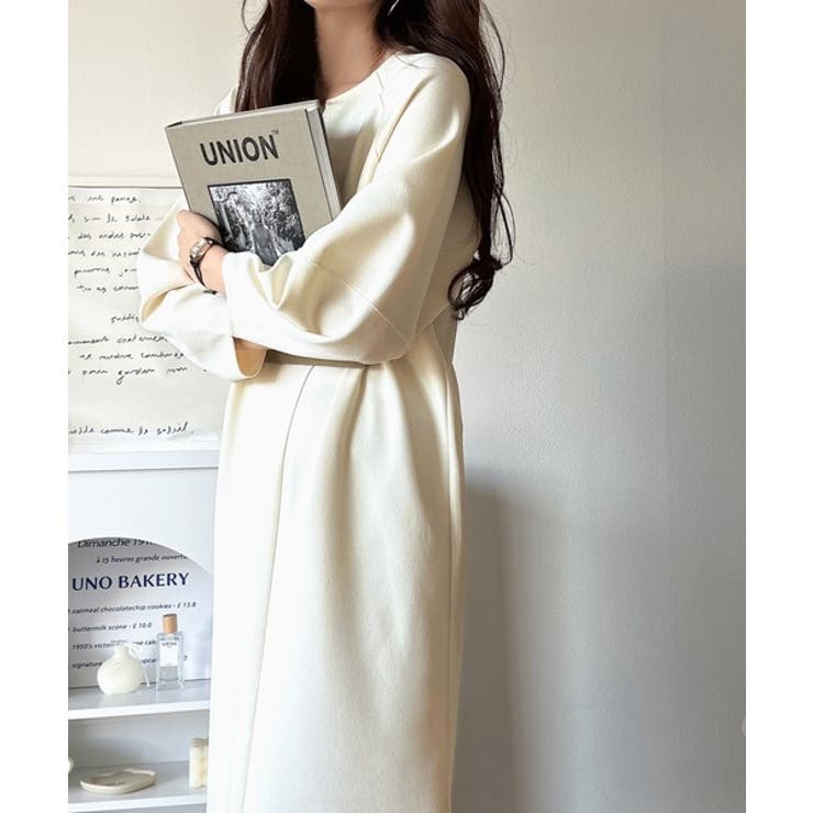 清楚にフェミニン、品よく抜け感。ランタンスリーブキーネックワンピース（ロング丈） | Classical Elf  | 詳細画像3 