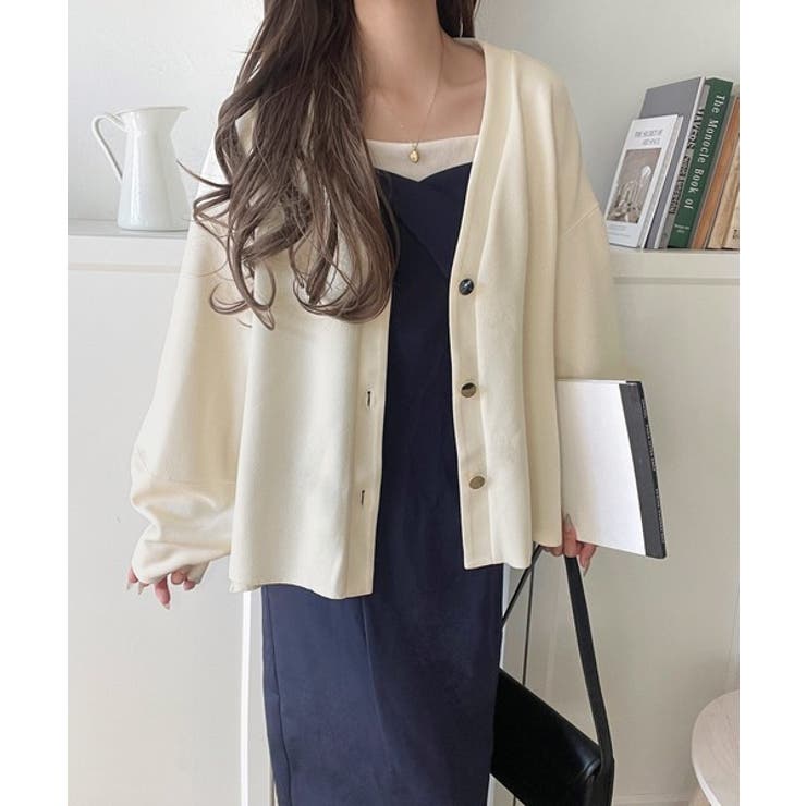 たっぽり袖×ゴールドボタンの欲張りカーデ。ランタンスリーブ金釦Vネックカーディガ… | Classical Elf  | 詳細画像8 