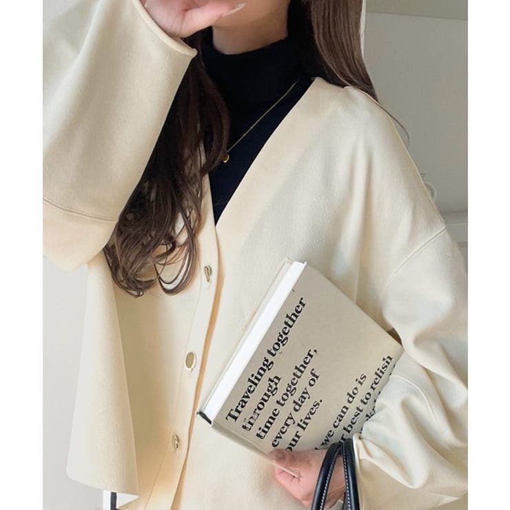 たっぽり袖×ゴールドボタンの欲張りカーデ。ランタンスリーブ金釦Vネックカーディガ… | Classical Elf  | 詳細画像11 