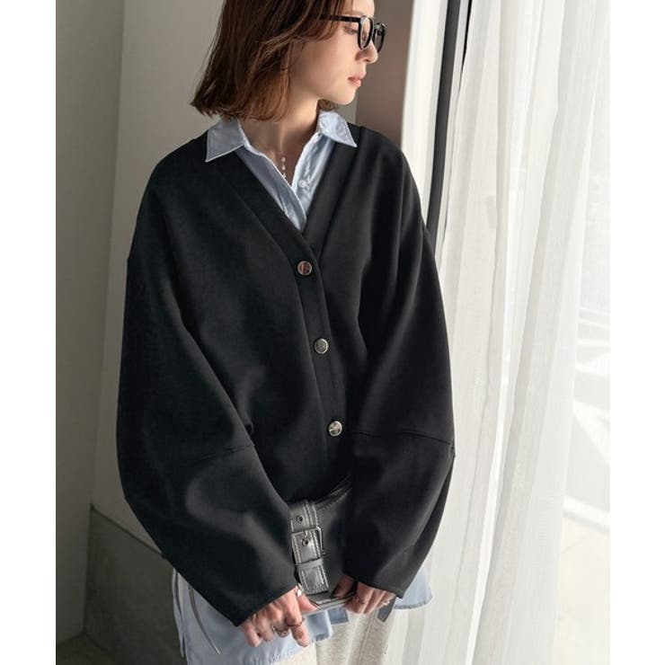 たっぽり袖×ゴールドボタンの欲張りカーデ。ランタンスリーブ金釦Vネックカーディガ… | Classical Elf  | 詳細画像16 