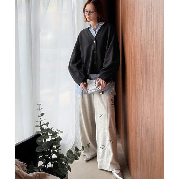 たっぽり袖×ゴールドボタンの欲張りカーデ。ランタンスリーブ金釦Vネックカーディガ… | Classical Elf  | 詳細画像17 