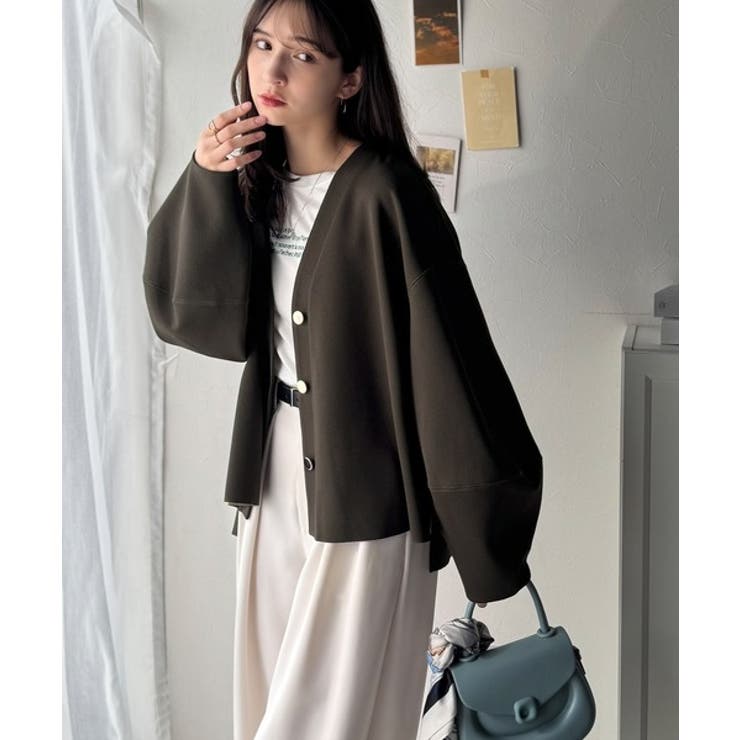 たっぽり袖×ゴールドボタンの欲張りカーデ。ランタンスリーブ金釦Vネックカーディガ… | Classical Elf  | 詳細画像37 