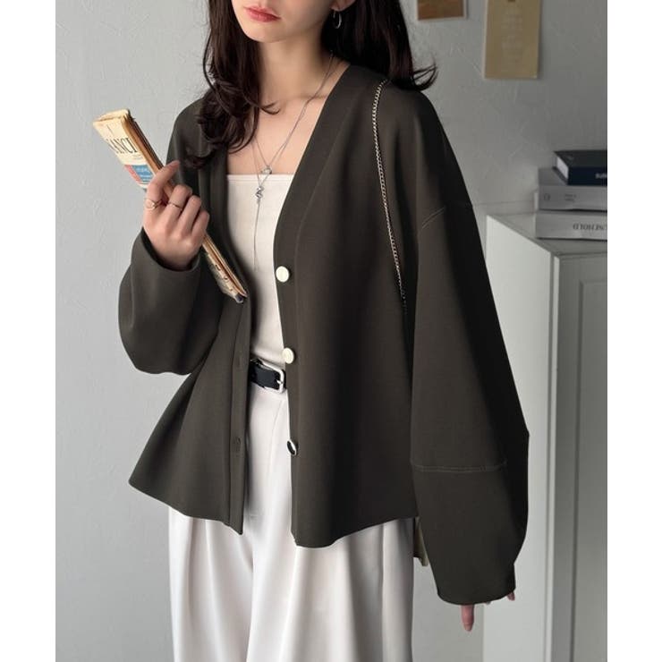 たっぽり袖×ゴールドボタンの欲張りカーデ。ランタンスリーブ金釦Vネックカーディガ… | Classical Elf  | 詳細画像38 