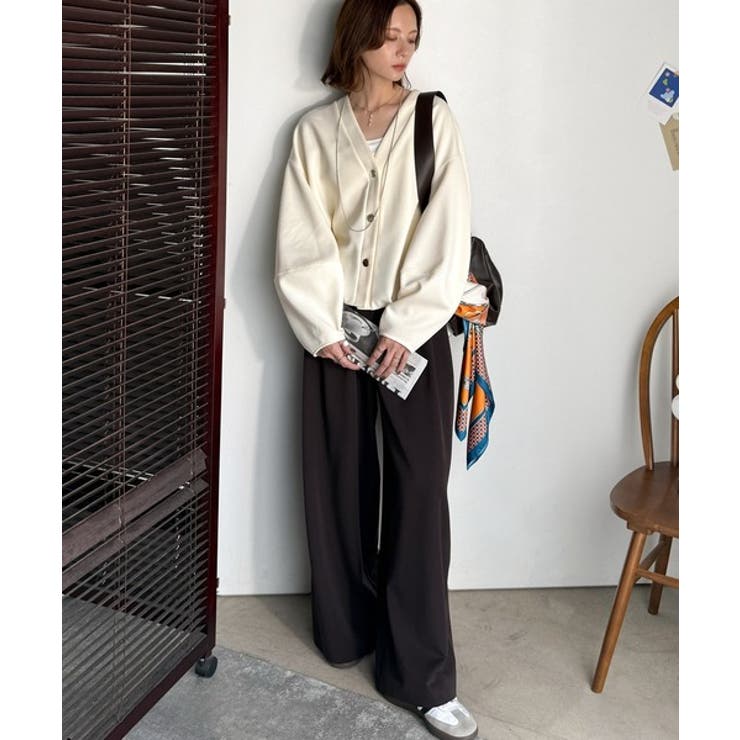 たっぽり袖×ゴールドボタンの欲張りカーデ。ランタンスリーブ金釦Vネックカーディガ… | Classical Elf  | 詳細画像5 