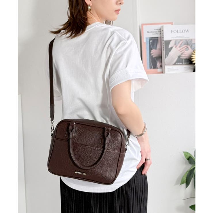 大人上品にキマる！フェイクレザー2wayスクエアボストンショルダーバッグ | Classical Elf  | 詳細画像15 