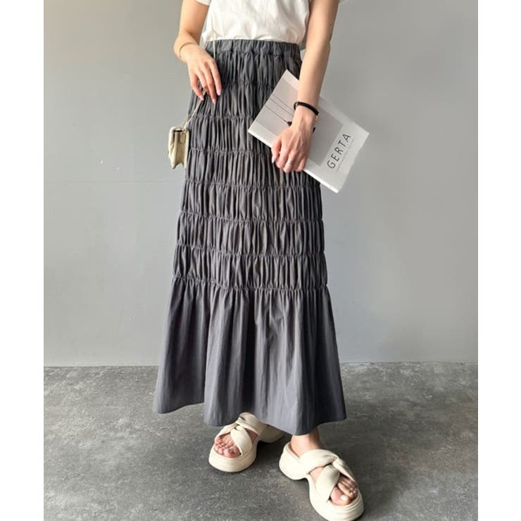 光沢感とシルエットが女性らしい。マーメイド風シャーリングナロースカート(ロング丈… | Classical Elf  | 詳細画像13 